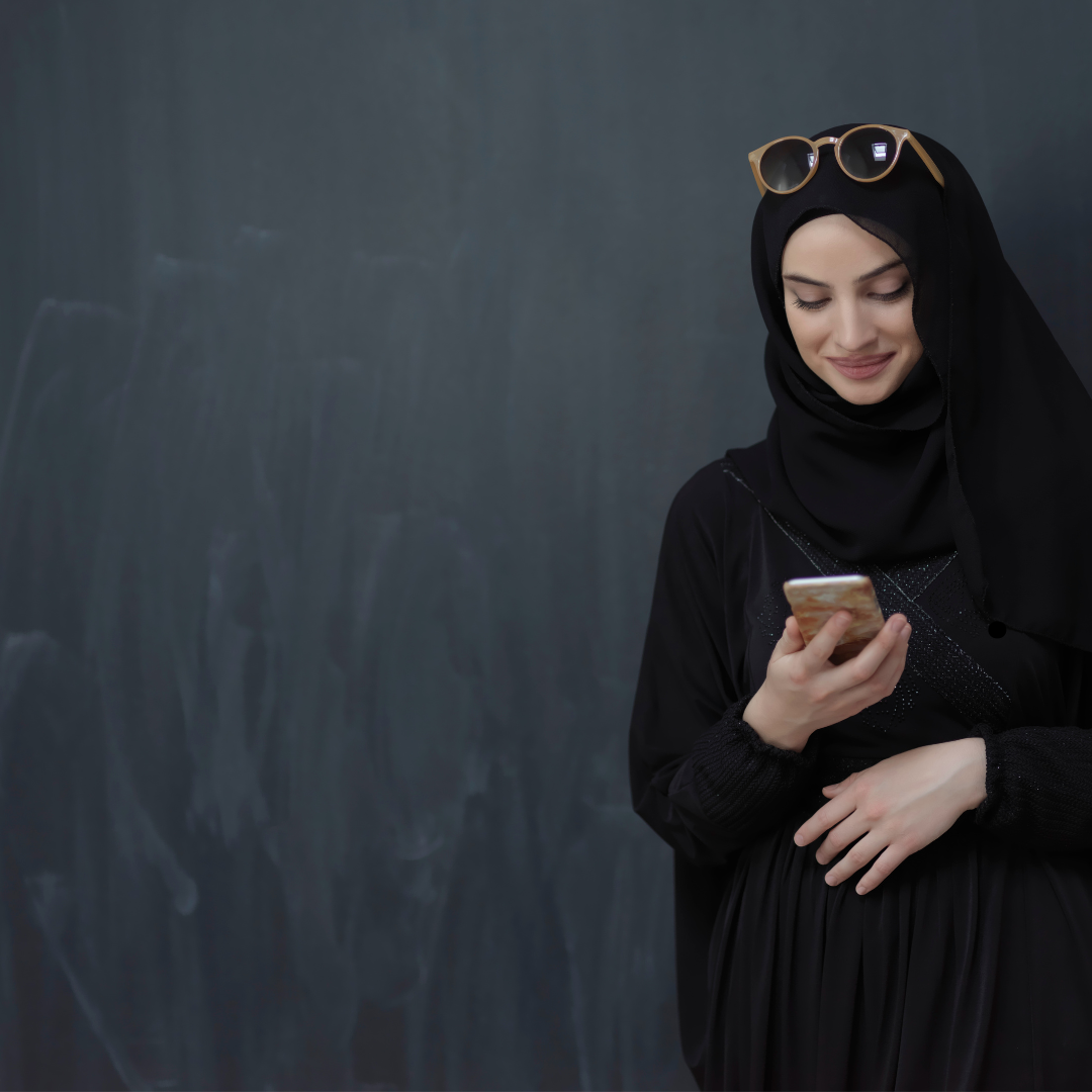 Untitled design (2) عباية جنى - الصورة 1